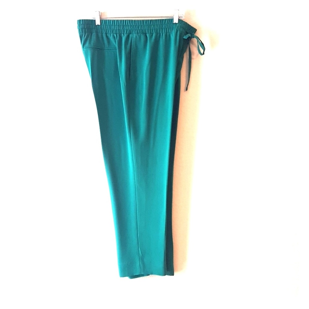 Relaxed Fit Slacks size L